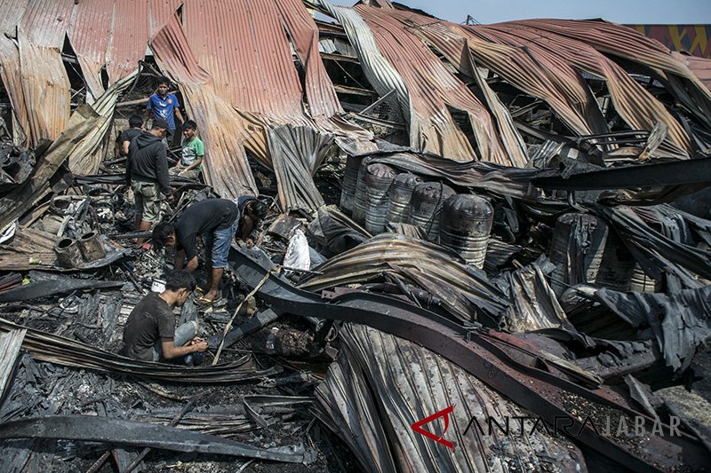 Pasar Induk Gedebage Bandung kembali terbakar