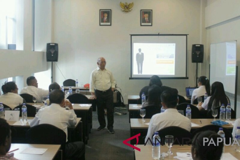 LPMAK tingkatkan profesionalisme guru-pembina sekolah taruna
