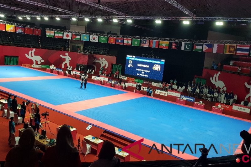 Empat emas diperebutkan di hari pertama Taekwondo