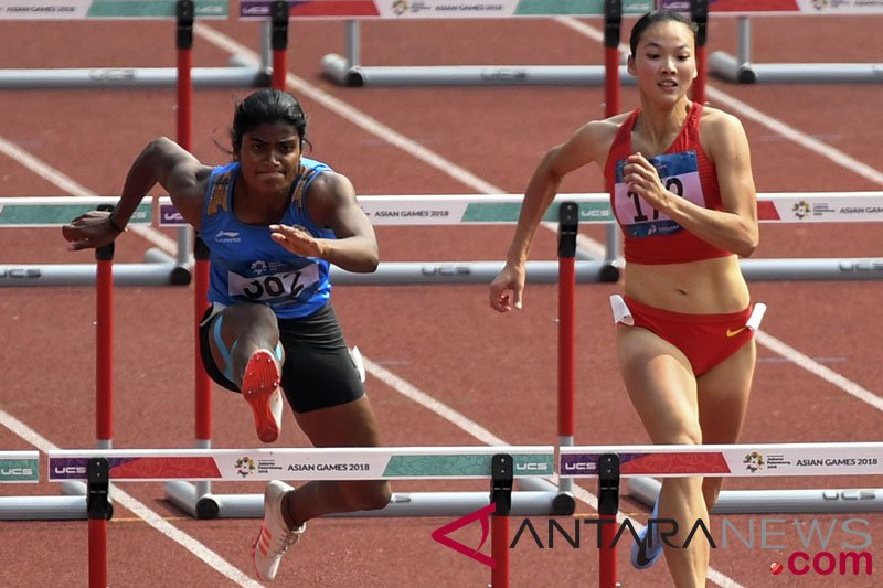 Atletik-Lari Gawang 100 meter Hepthatlon Putri