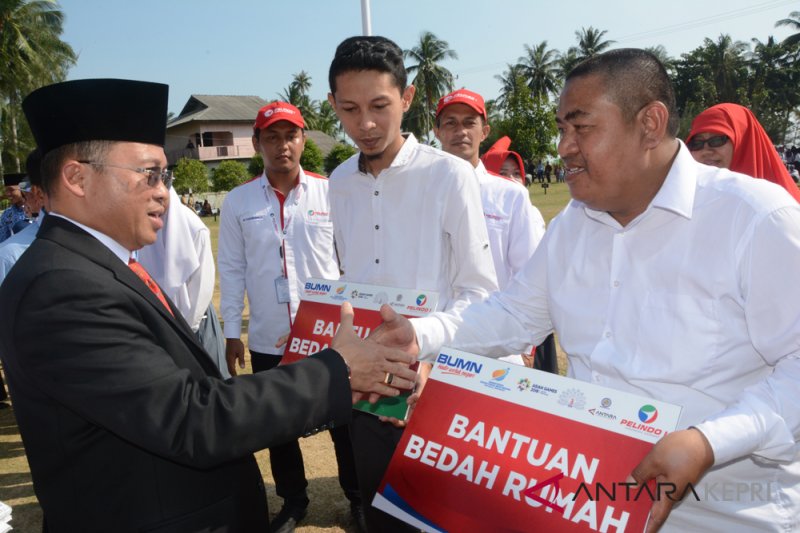 BUMN Hadir - Sinergi BUMN kibarkan merah putih di Natuna