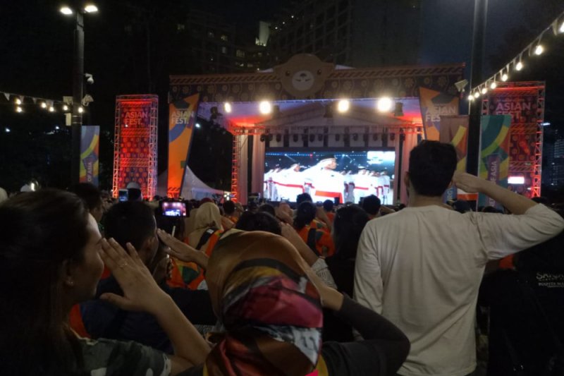 Indonesia Raya turut berkumandang di luar Stadion Utama GBK
