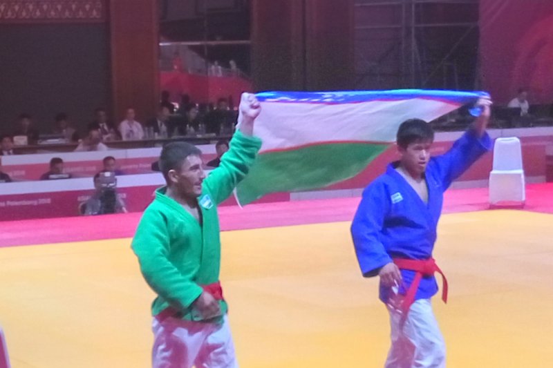 Uzbekistan sementara pimpin perolehan medali cabang kurash
