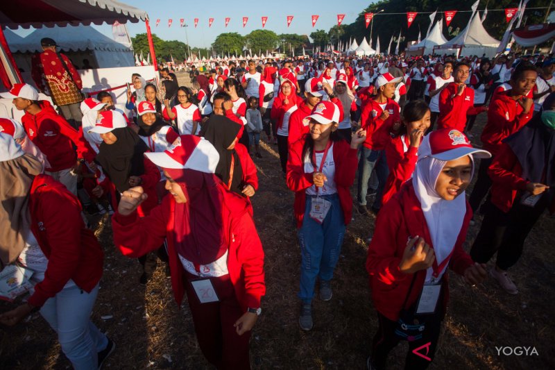 SMN DI YOGYAKARTA IKUTI JALAN SEHAT BUMN