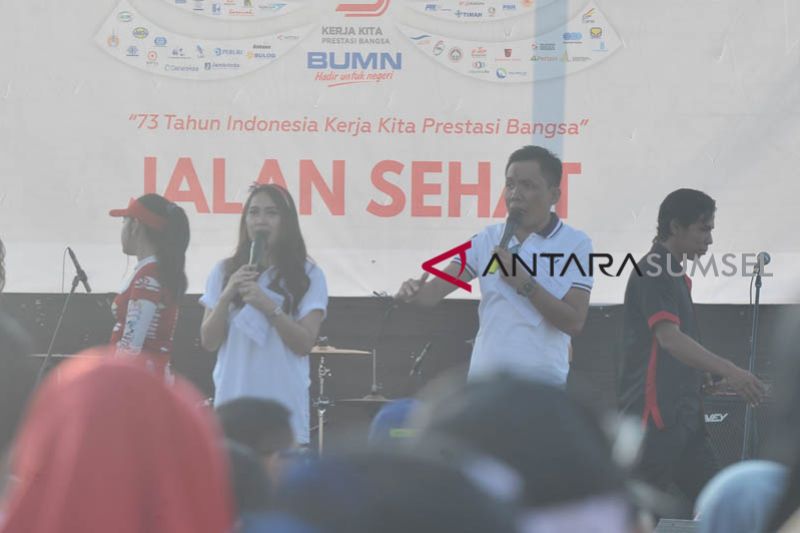 BUMN Hadir - Jalan santai BUMN Hadir untuk negeri