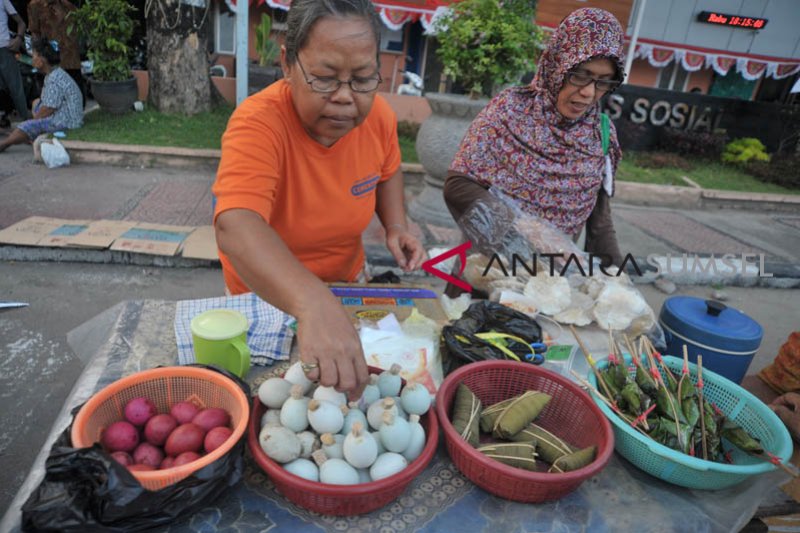Makanan khas kemerdekaan di Palembang
