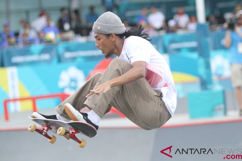 Dua atlet Indonesia ke final nomor park skate board