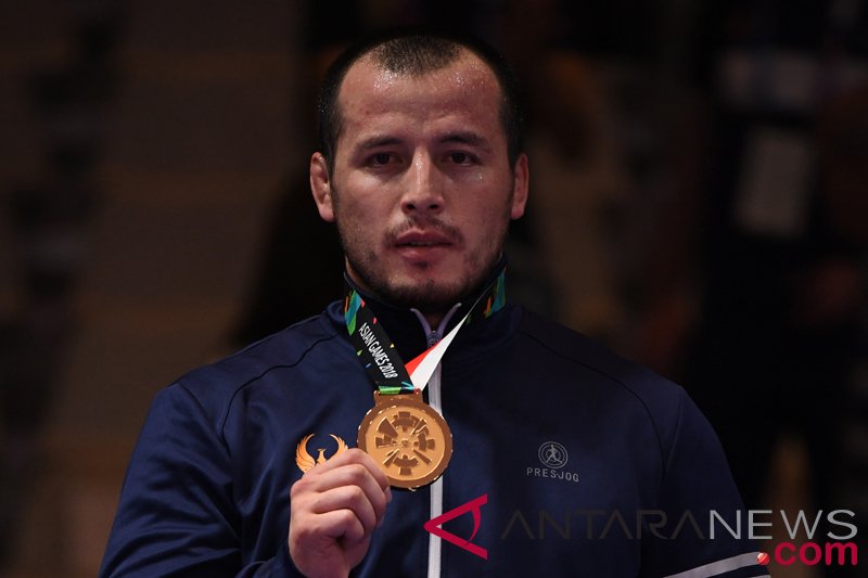 Gulat Greco Roman130Kg - Putra - Final - Emas