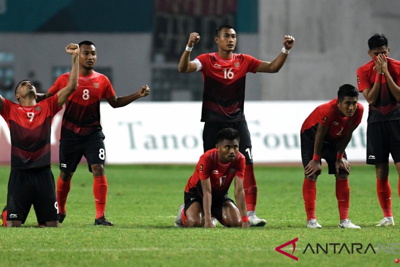 Sepak Bola Babak 16 Besar Indonesia Vs Uni Emirat Arab