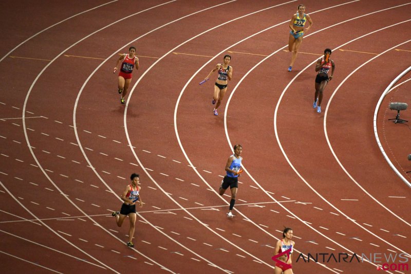 Final Lari Estafet 4X400 Meter Putri