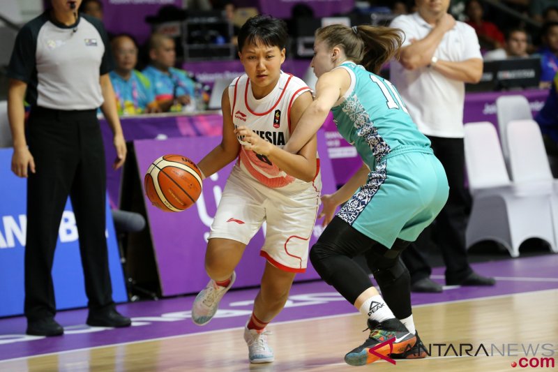 Kalah dari Kazakhstan, satu bidikan basket putri Indonesia meleset