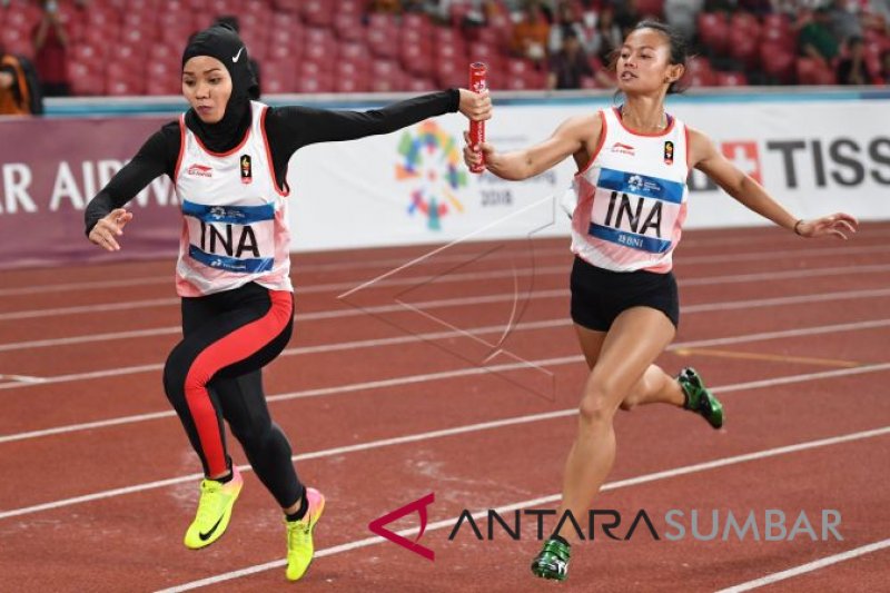 Atletik Lari Estafet 4x100m Putri Penyisihan Antara Sumbar