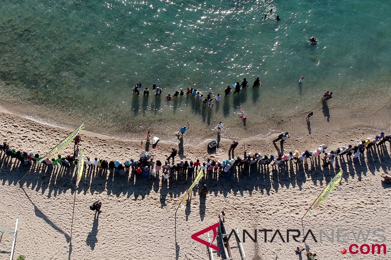 Menghadap Laut Di Gorontalo