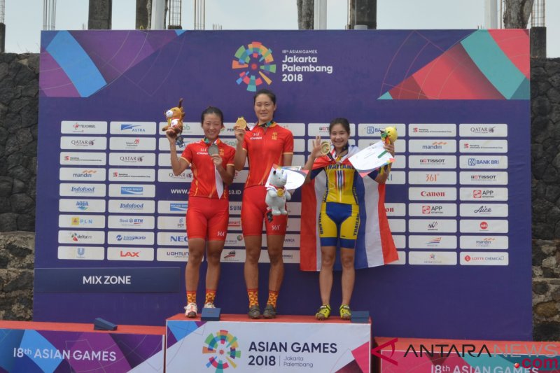 Pebalap sepeda putri China dominasi cross country