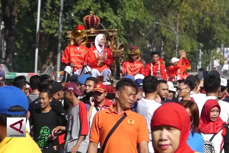 Atlet Asian Games diarak kereta kencana di Solo