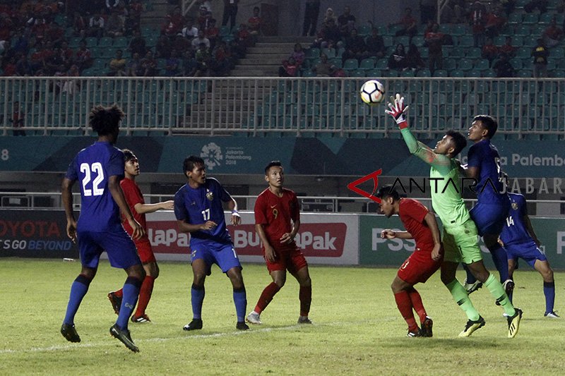 Puasa terasa ringan bareng keluarga, kata Kiper Persib Aqil