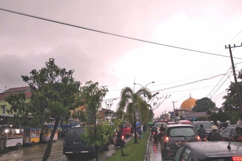 BANJIR PADANG