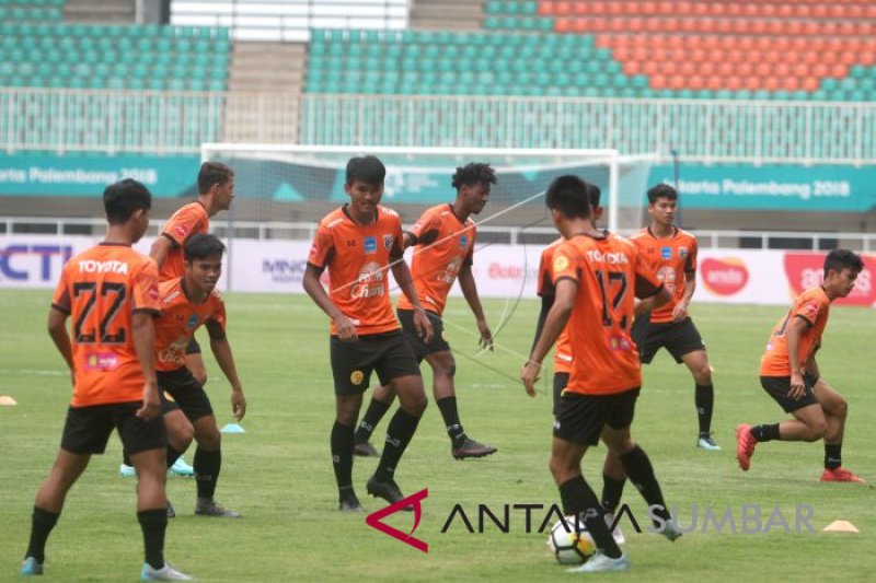 LATIHAN TIMNAS THAILAND U-19