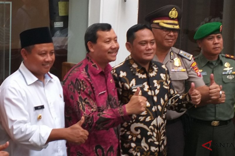 Plt Bupati Bekasi mengaku belum berkomunikasi dengan Neneng Hassanah