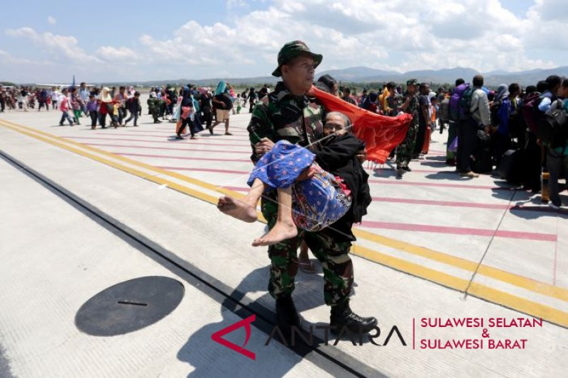 Arus Pengungsi Korban Gempa Meningkat