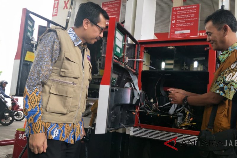 Dua mesin SPBU di Kota Bandung disegel Kemendag
