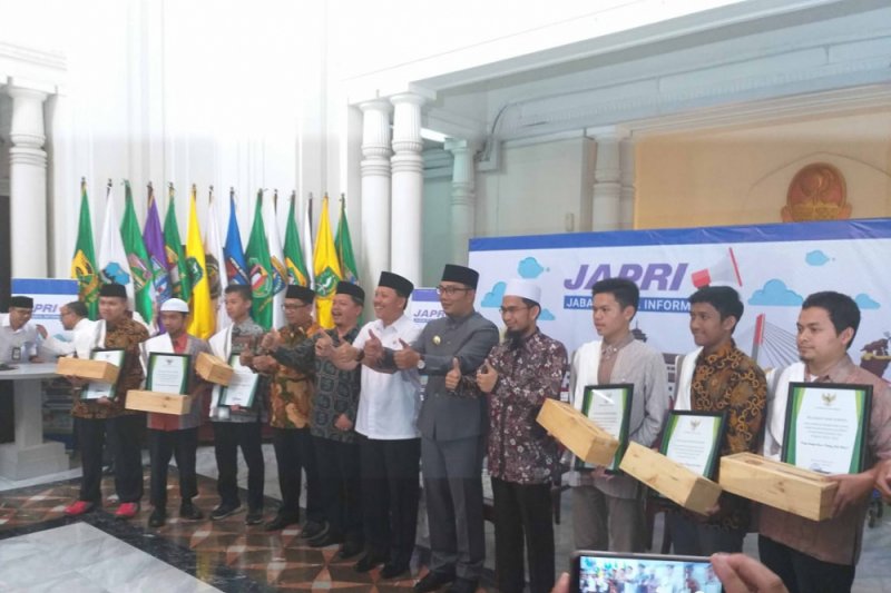 Tujuh pelajar Jabar diberangkatkan ke Turki