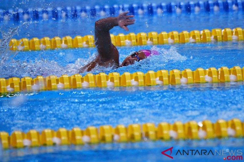 Perenang Syuci Indriani raih medali perak