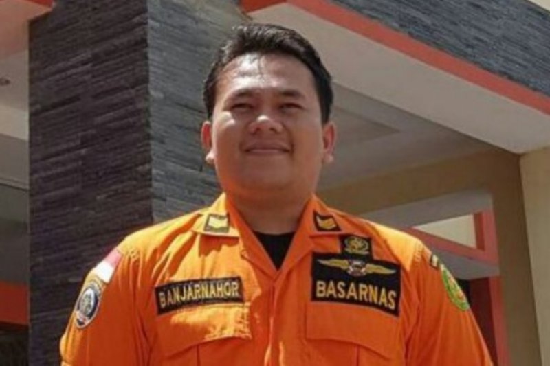 Basarnas Jabar siagakan tim di lokasi banjir Tasikmalaya