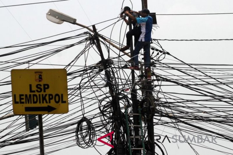 INSTALASI KABEL TUMPANG TINDIH