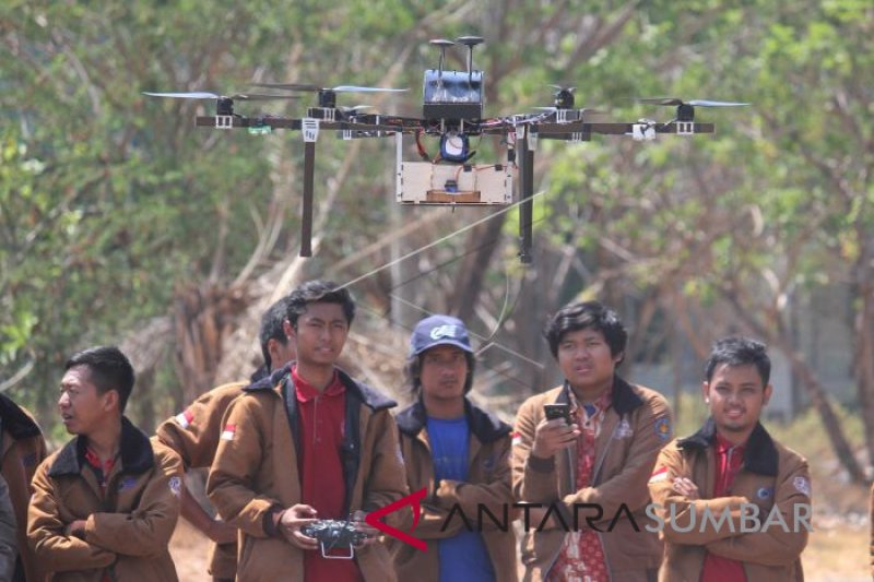 JELANG KONTES ROBOT TERBANG INDONESIA