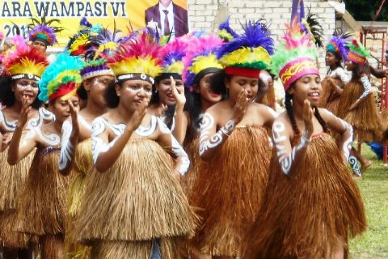 Eksistensi perempuan Papua  di tengah kemajuan teknologi 