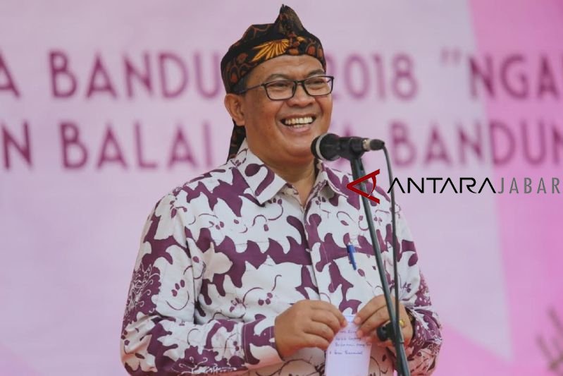 Wali Kota Bandung minta pedagang pasar Sederhana direlokasi