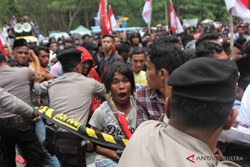 Protes Aktivitas Penambang Nikel