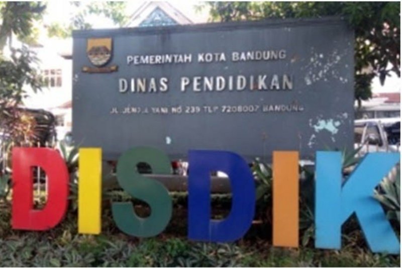 Disdik Kota Bandung perpanjang masa belajar di rumah
