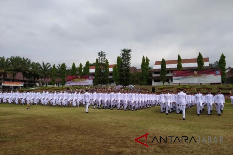 Wakil Presiden lantik 1.994 muda Praja IPDN