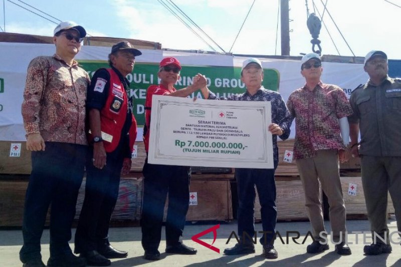 Korindo Group sumbang bencana 112 .120 lembar plywood