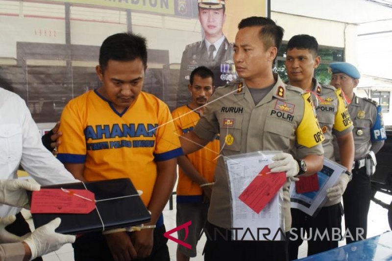 KASUS PENIPUAN DI MADIUN