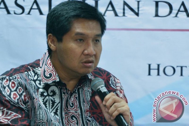 Kebijakan Menko Perekonomian tidak pro UMKM, kata Maruarar