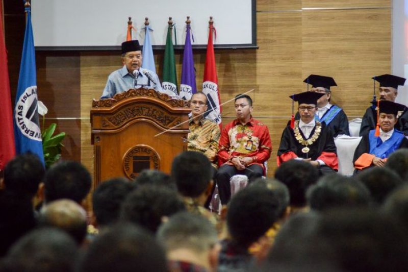 Wapres berharap Unisba kembangkan riset keislaman jalan tengah