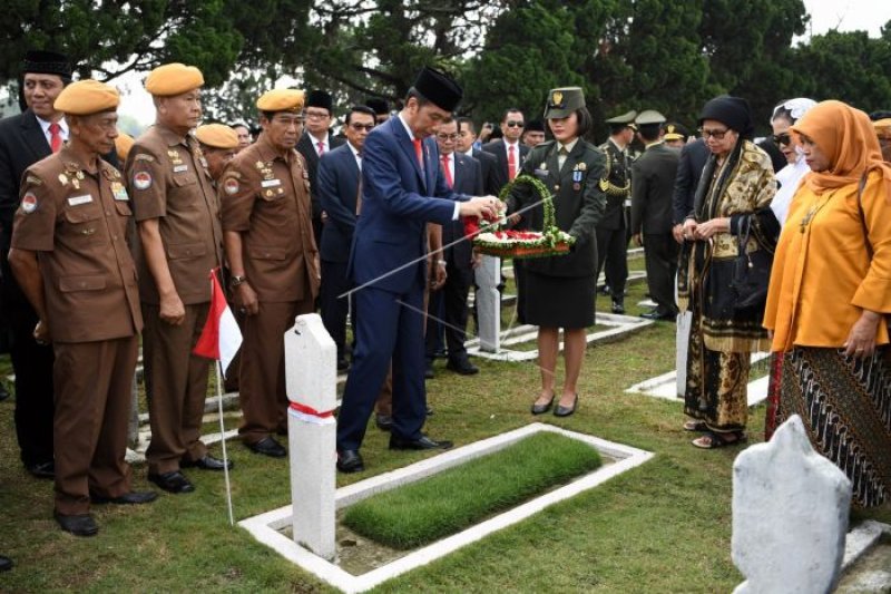 Presiden peringati Hari Pahlawan di Bandung