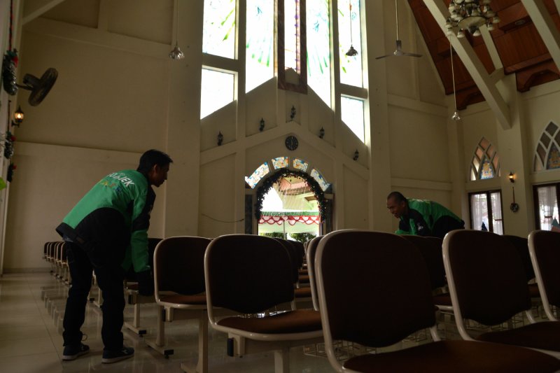 AKSI BERSIH GEREJA MITRA GOJEK