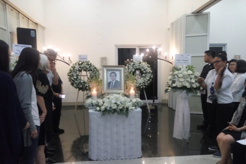 Sebelum dikremasi, jenazah bos PT Batik Keris disamayamkan di pabrik