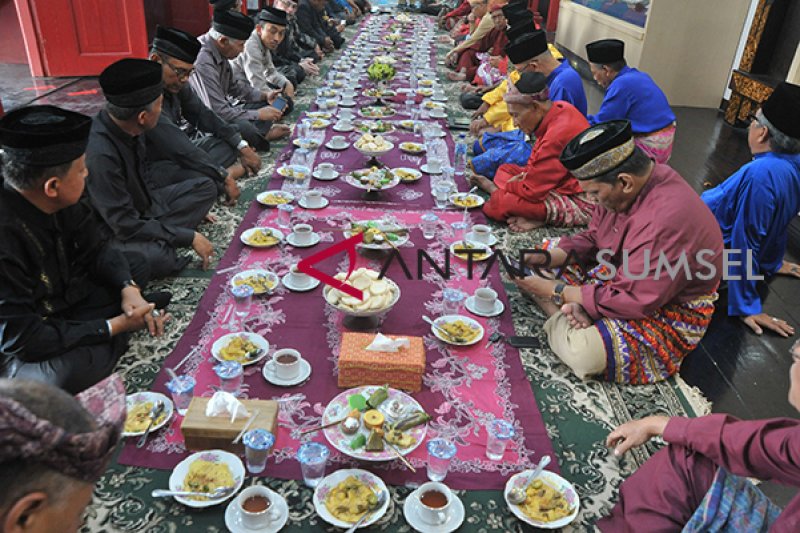 Jamuan Ngidang Khas Palembang