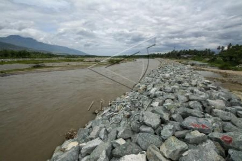 Normalisasi sungai Palu