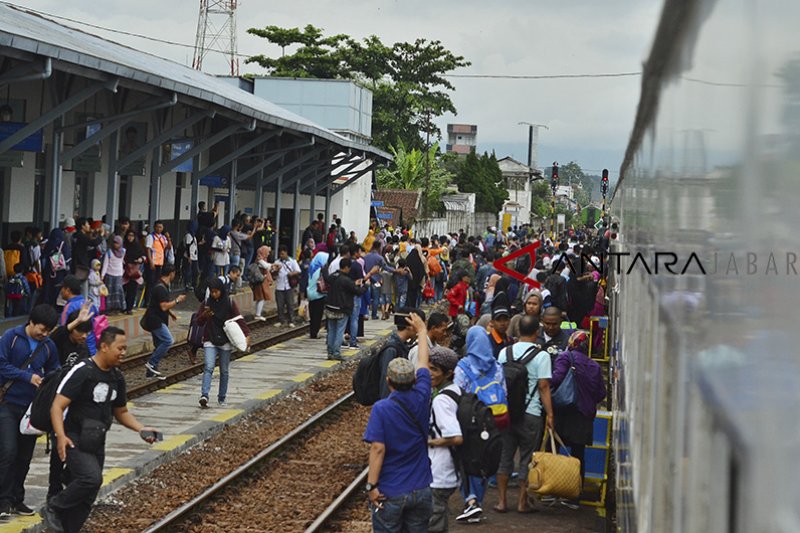 Kereta Api Galunggung diminati penumpang