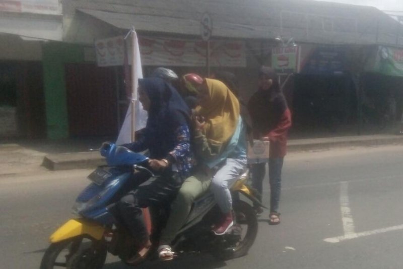 HMI Persiapan Lampung Timur Galang Dana Untuk Korban Tsunami
