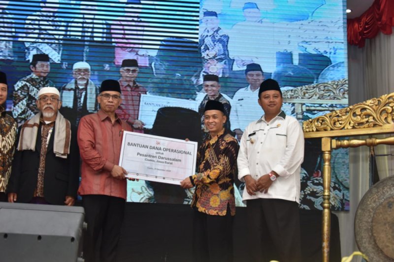 Wagub-OJK Jabar resmikan Bank Wakaf Mikro di Ciamis