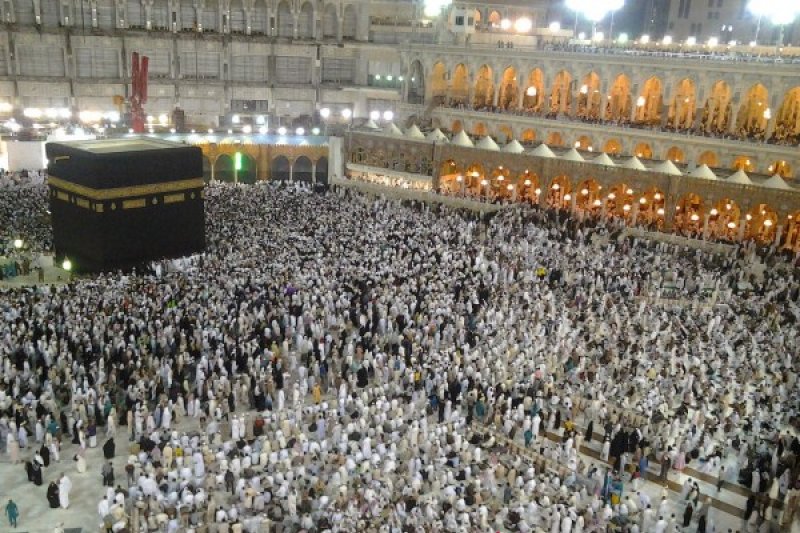 Arab Saudi tunda ibadah umrah setelah Idul Fitri tahun ini