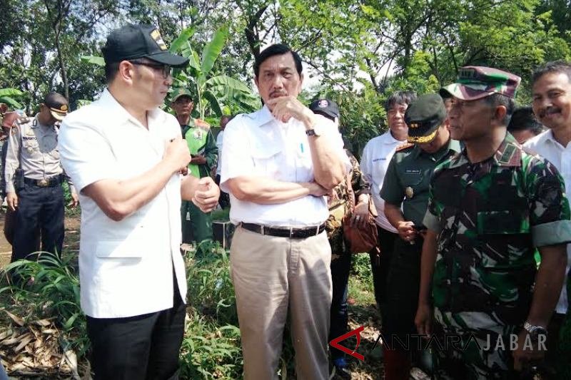 Gubernur Jabar petakan program jangka pendek penataan Sungai Citarum