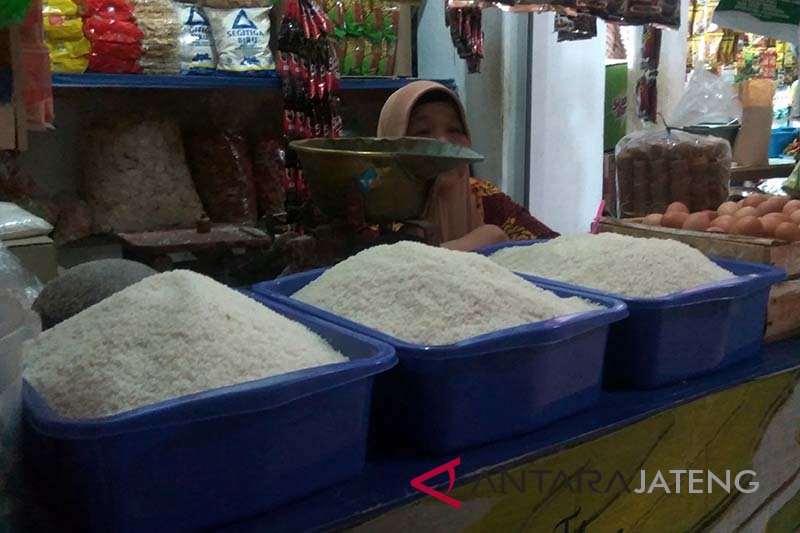 Harga Beras Di Purwokerto Bertahan Rp10 000 Rp10 500 Kg Antara Jateng 